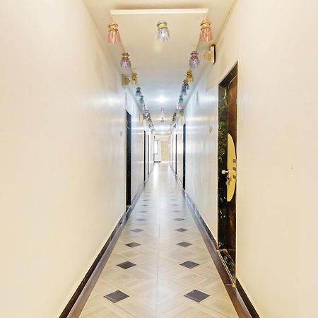 Hotel Spot On Harihar Lodging And Yatri Niwas Kolhapur Exterior foto