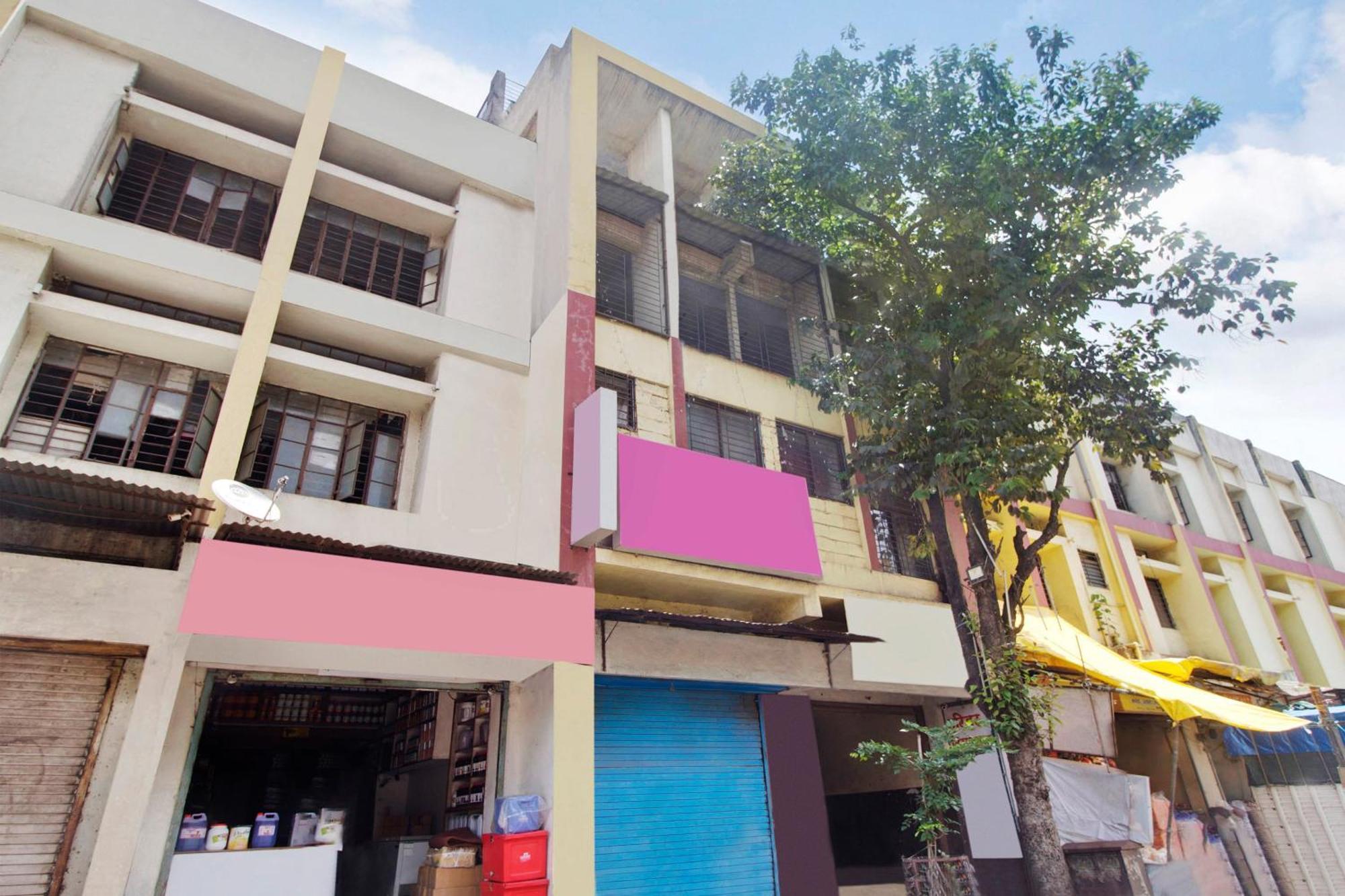 Hotel Spot On Harihar Lodging And Yatri Niwas Kolhapur Exterior foto