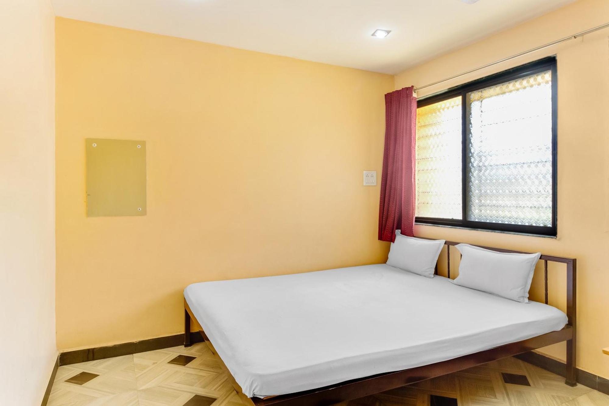 Hotel Spot On Harihar Lodging And Yatri Niwas Kolhapur Exterior foto